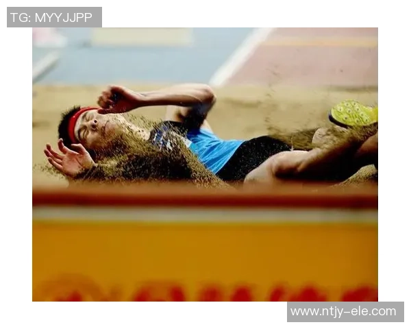 上海羽毛球队在钻石联赛中以55分稳居积分榜首位