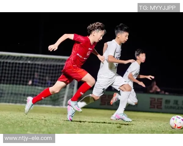 中国青年足球队员名单解析与未来发展展望