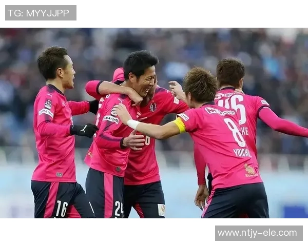 深入了解足球赛事的精彩瞬间与战术分析让你尽享足球魅力